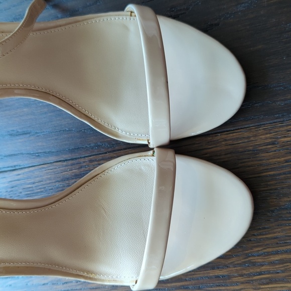 Rachel Zoe nude sandals - Picture 4 of 10